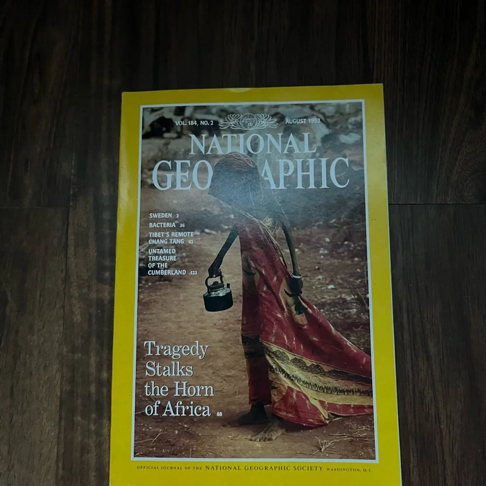 national geographic magazine from august 1993 - Picture 3 of 6